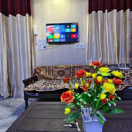 Peaceful Stay 1 Bhk Appartment New Delhi Eksteriør billede