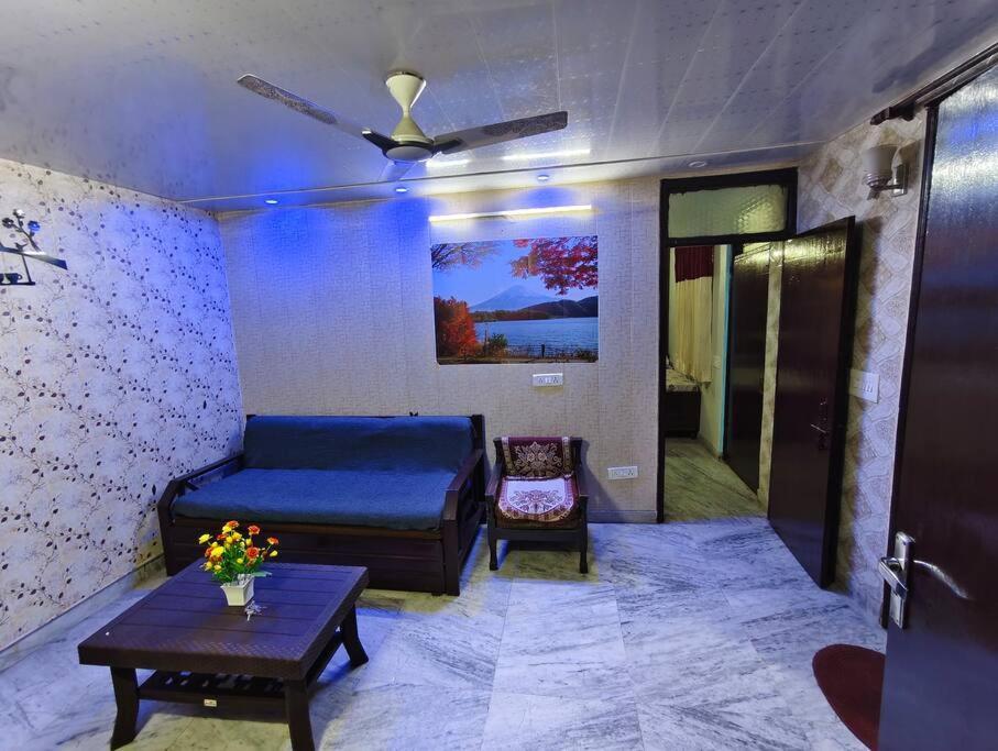Peaceful Stay 1 Bhk Appartment New Delhi Eksteriør billede