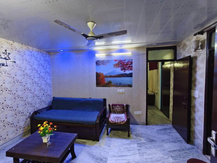 Peaceful Stay 1 Bhk Appartment New Delhi Eksteriør billede