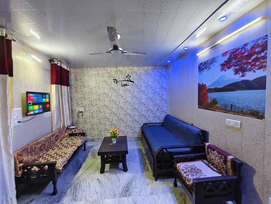 Peaceful Stay 1 Bhk Appartment New Delhi Eksteriør billede